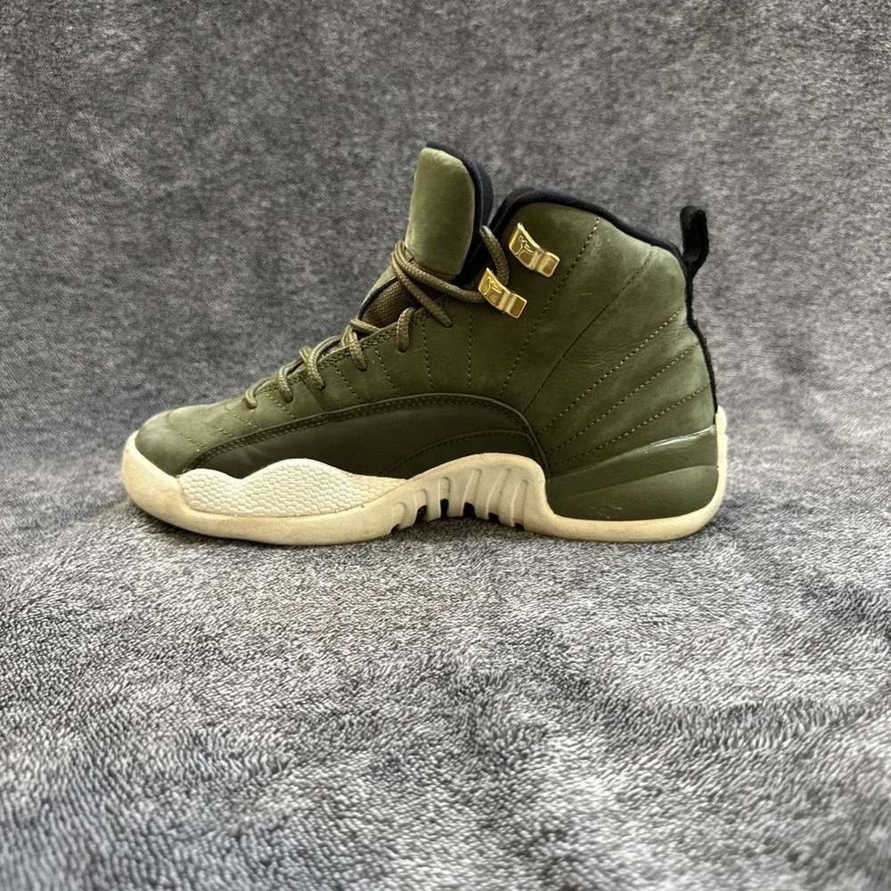 Nike‎ Air Jordan 12 Retro GS Olive Lux Class of 2003 5.5Y Gold